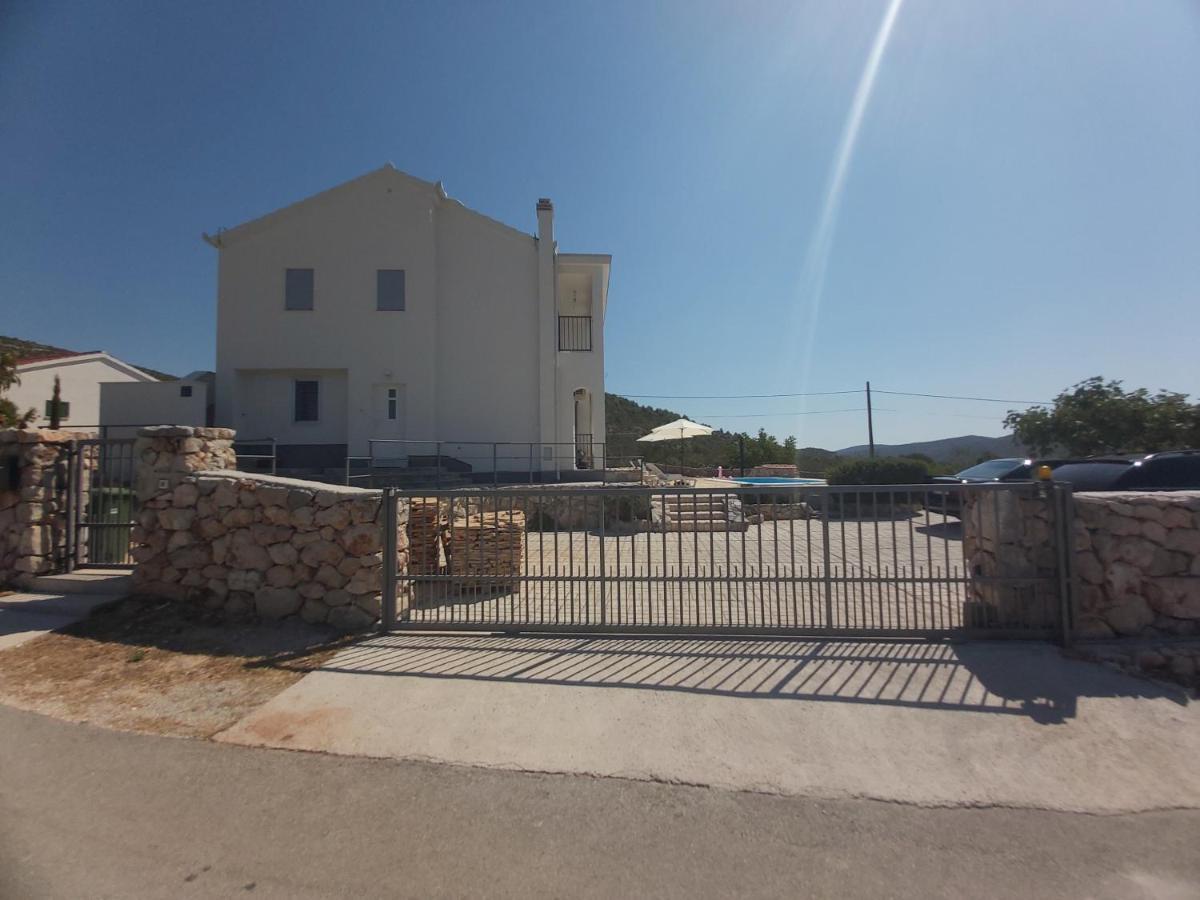 Olea * Marina